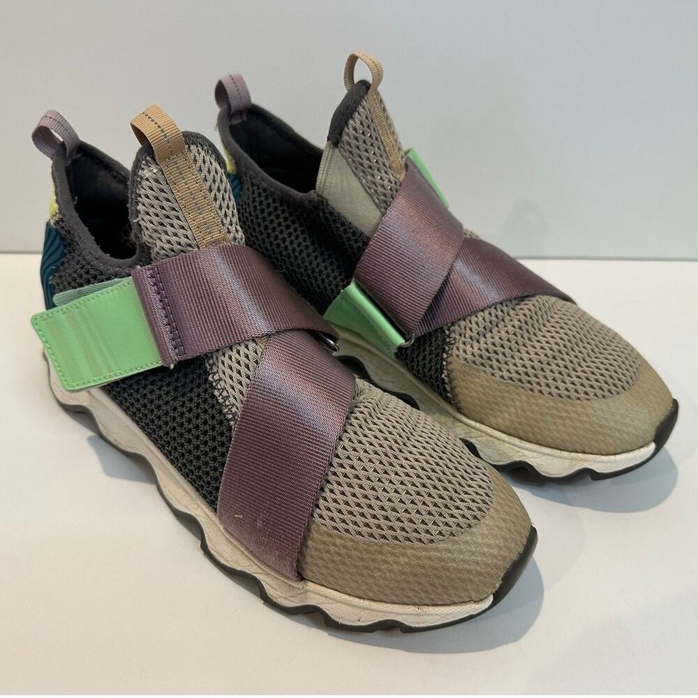Sorel Kinetic Slip-On Sneakers Women’s 9 Multicolor Comfort Athleisure Shoes
